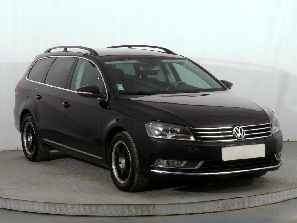 VW Passat Comfortline 2.0 TDI