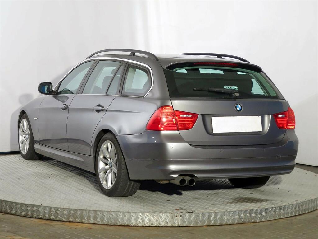 BMW 3  325 i