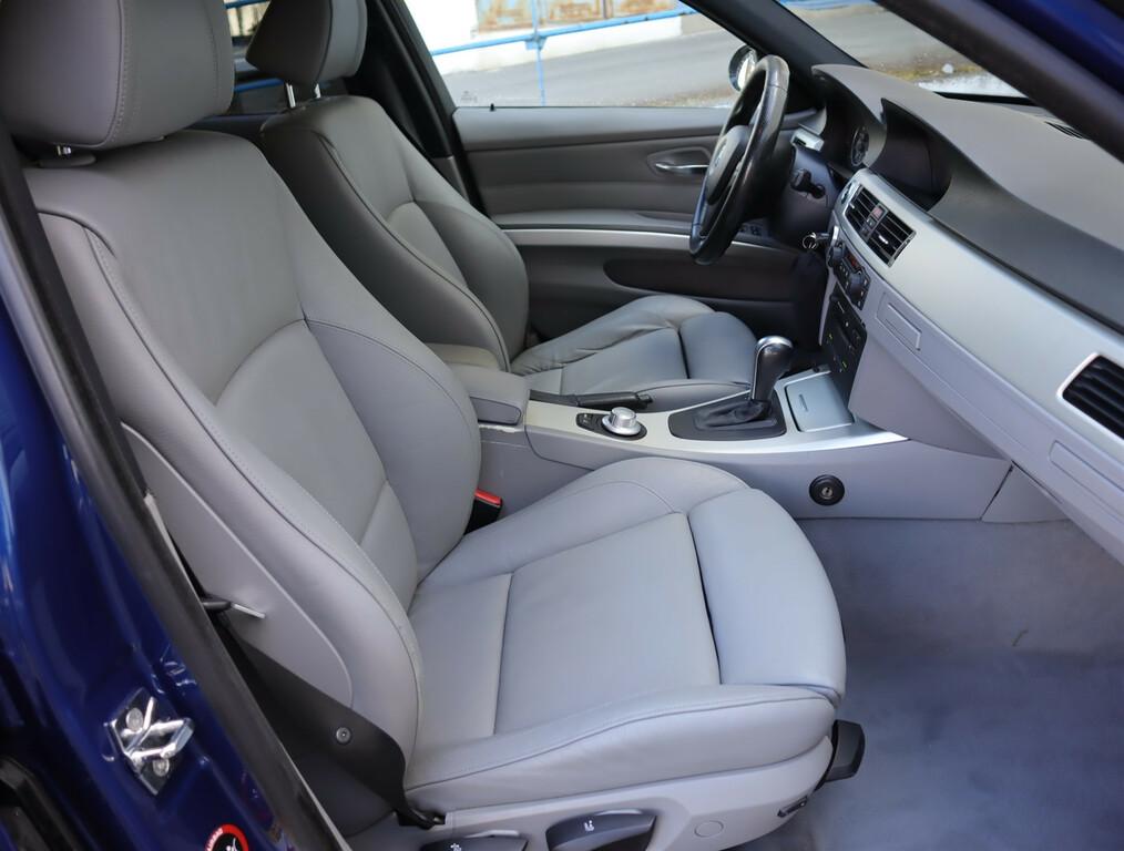 BMW 3  330 xd