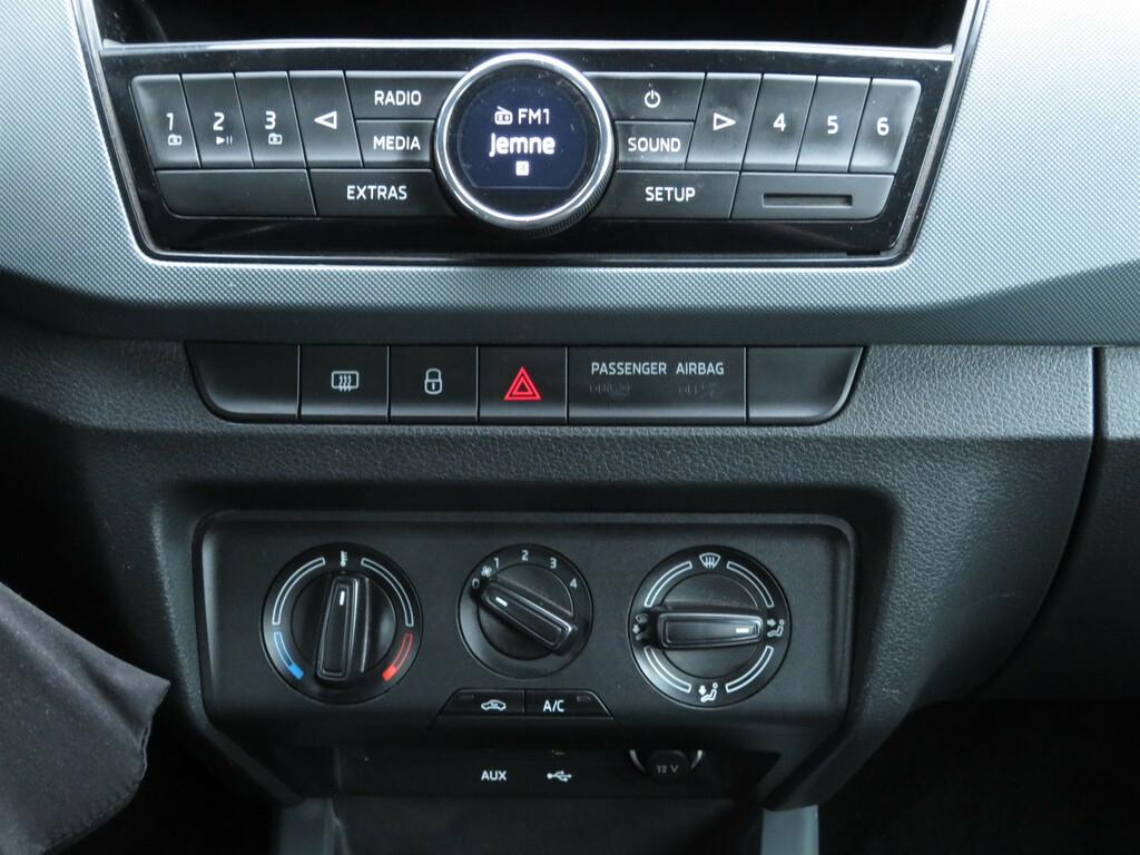 Skoda Fabia  1.0