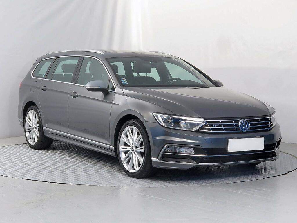 VW Passat Highline 1.6 TDI
