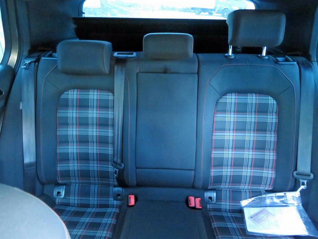 VW Golf  2.0 GTI