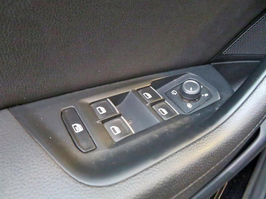 VW Passat Highline 2.0 TDI