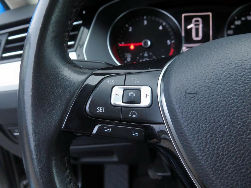 VW Passat Comfortline 2.0 TDI