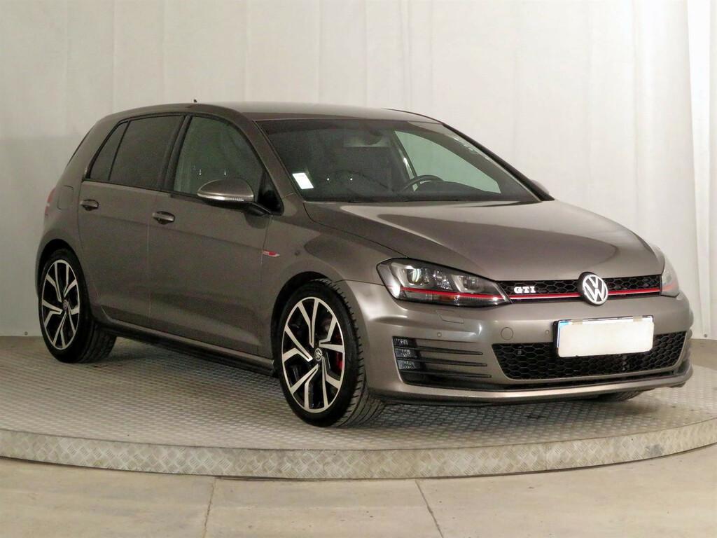 VW Golf  2.0 GTI