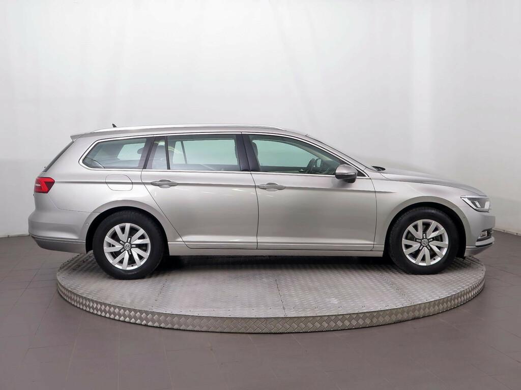 VW Passat  1.6 TDI