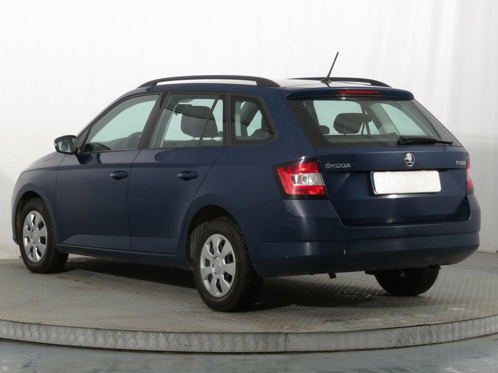 Skoda Fabia  1.0
