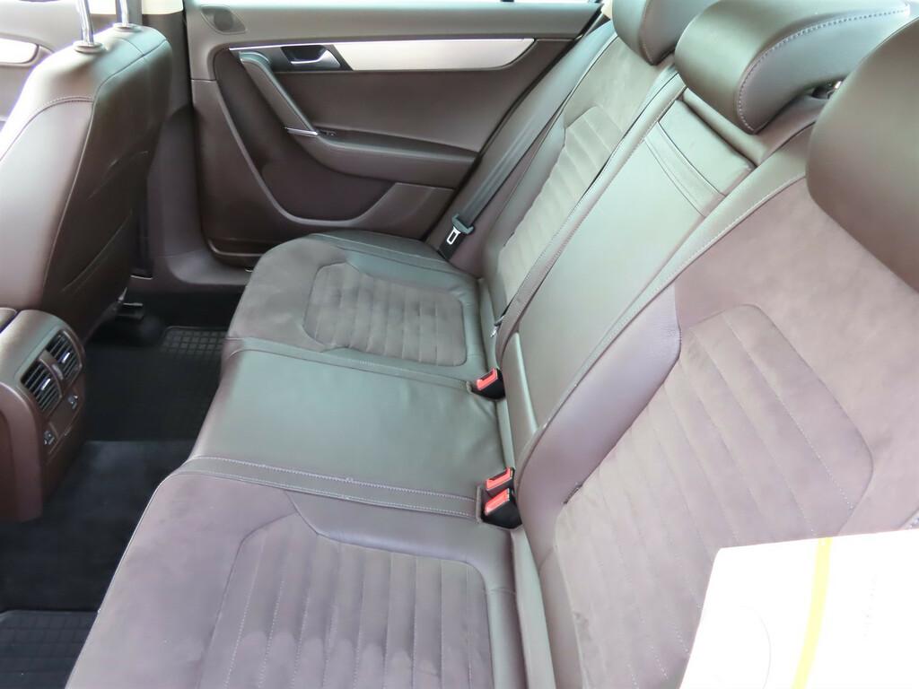 VW Passat  2.0 TDI
