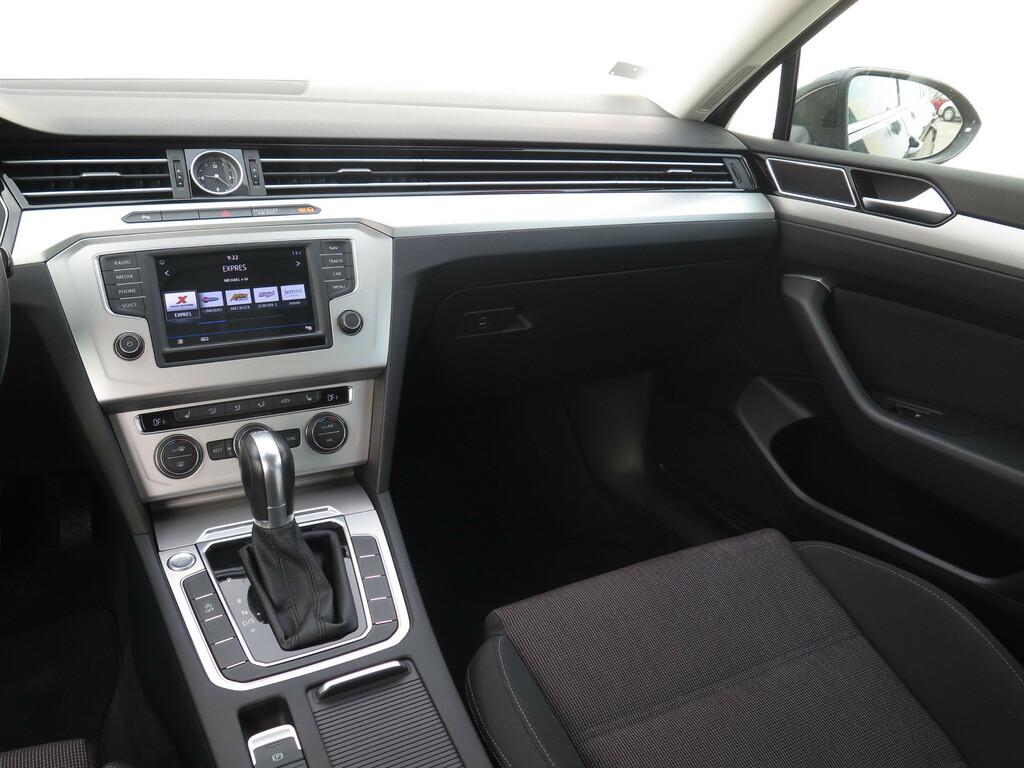 VW Passat Comfortline 2.0 TDI