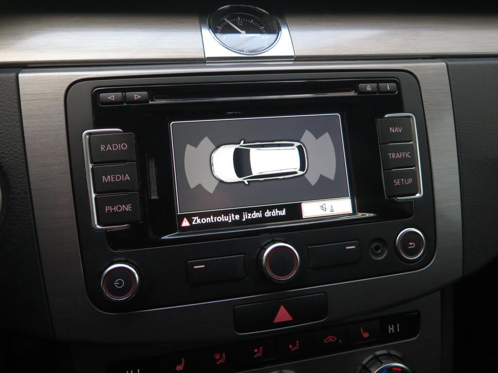 VW Passat Comfortline 2.0 TDI