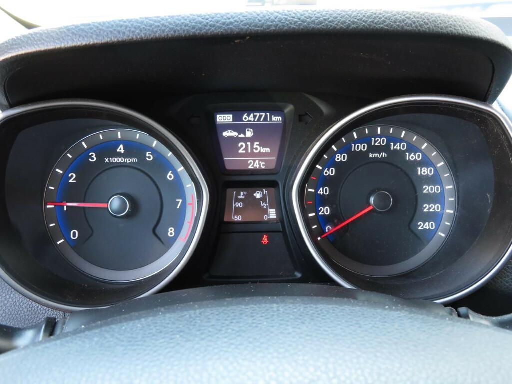 Hyundai i30 Trikolor Komfort 1.6 MPI
