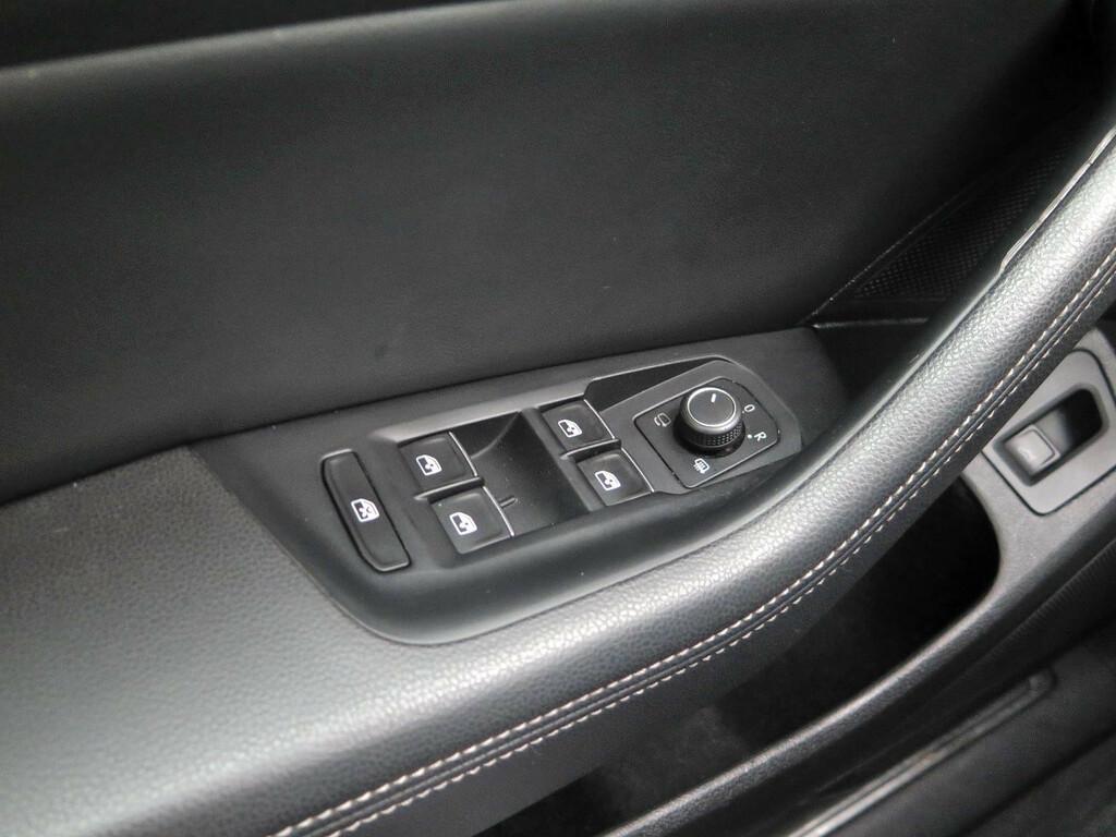 VW Passat Highline 1.6 TDI
