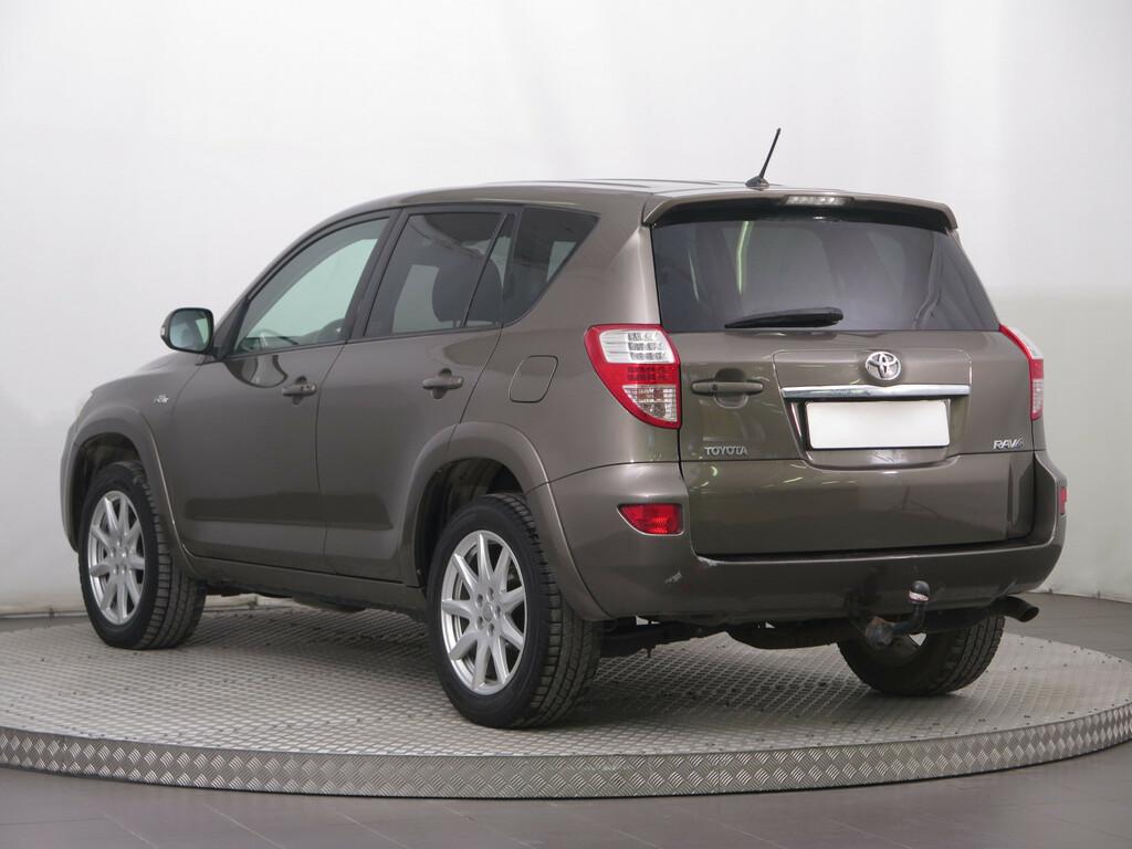 Toyota RAV 4  2.2 D-4D