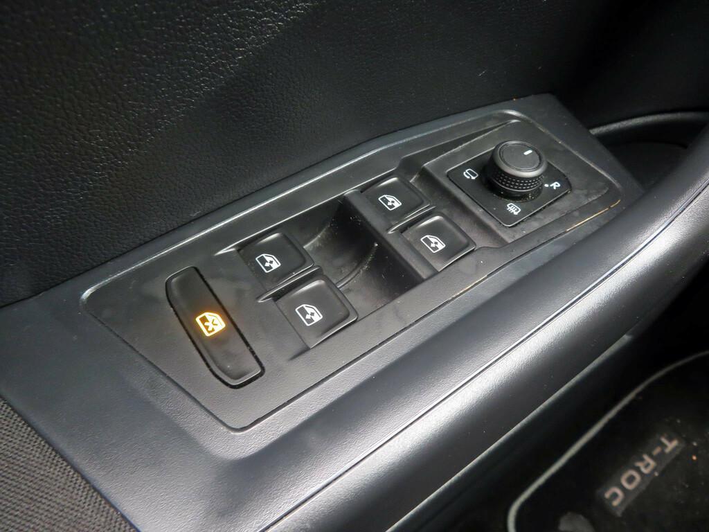 VW T-Roc  1.0 TSI