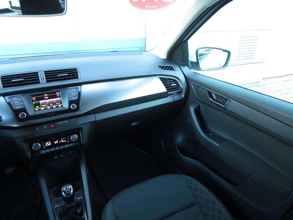 Skoda Fabia  1.0 TSI