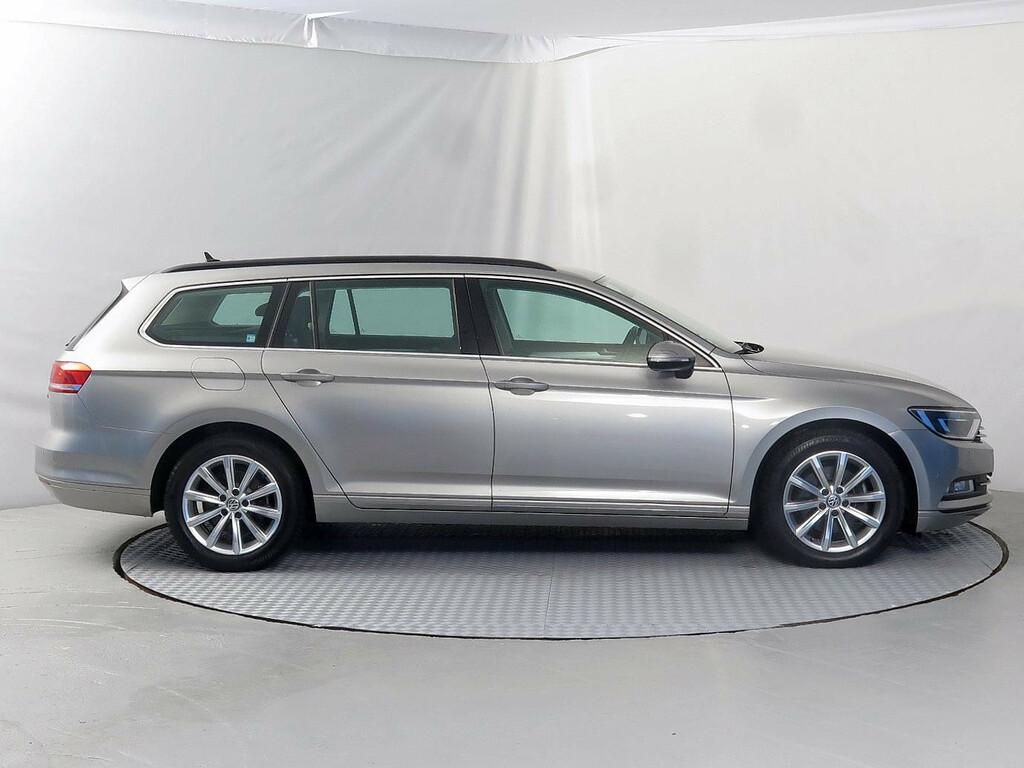 VW Passat Comfortline 2.0 TDI