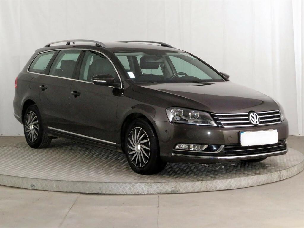 VW Passat  1.6 TDI