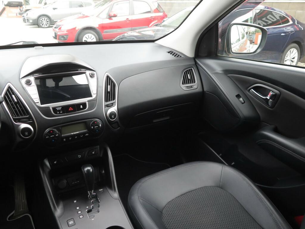 Hyundai ix35  2.0 CRDi