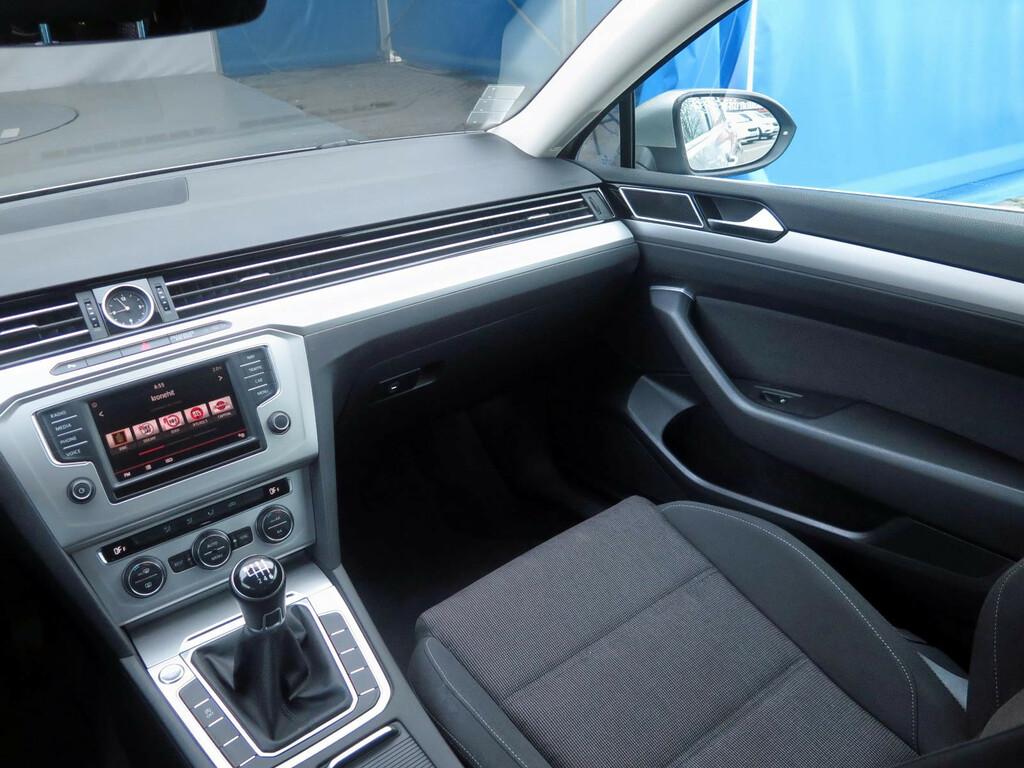 VW Passat Comfortline 2.0 TDI