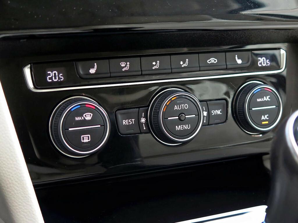 VW Passat Highline 2.0 TDI