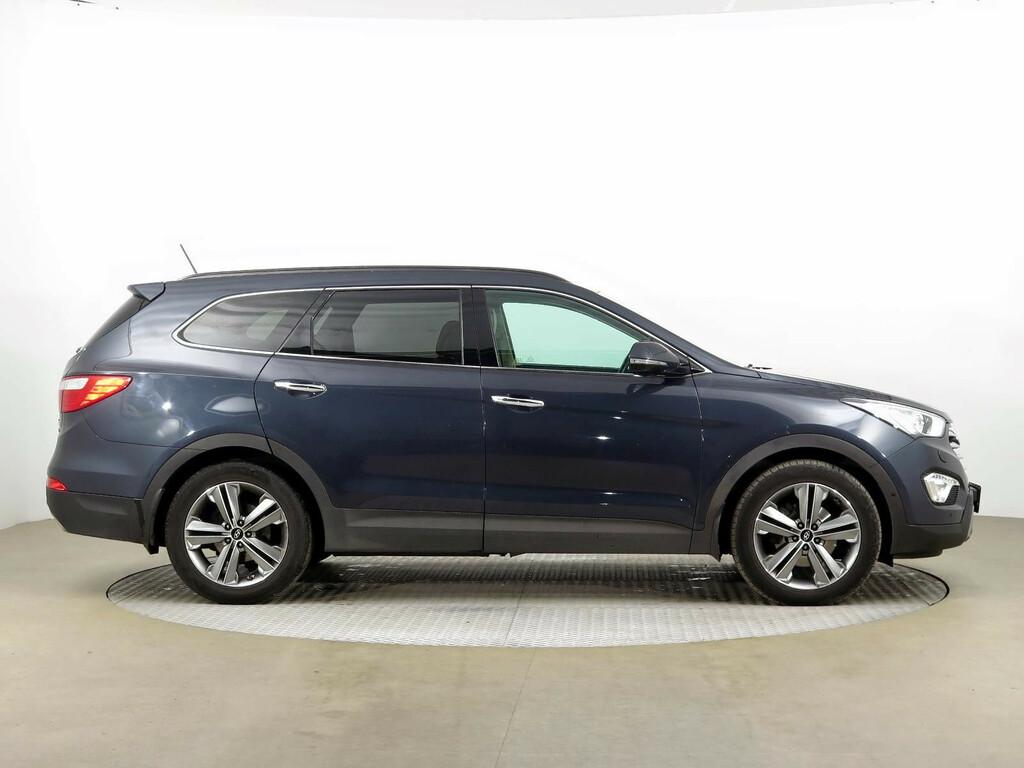 Hyundai Grand Santa Fe  2.2 CRDi