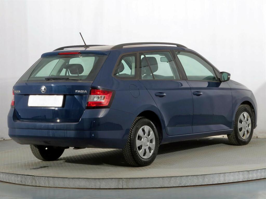 Skoda Fabia Active 1.0