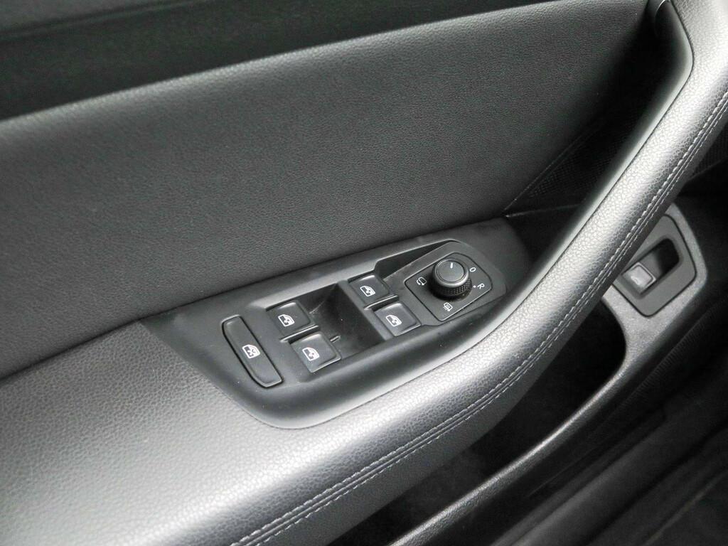 VW Passat Comfortline 2.0 TDI