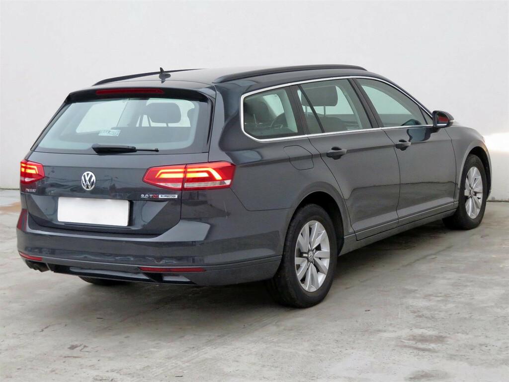 VW Passat Comfortline 2.0 TDI