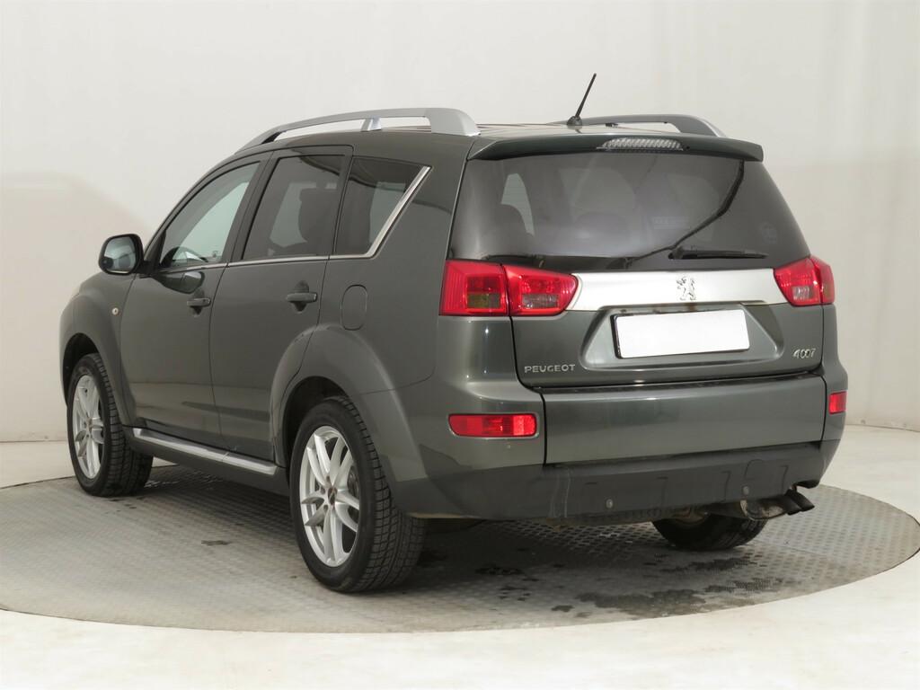 Peugeot 4007  2.2 HDI