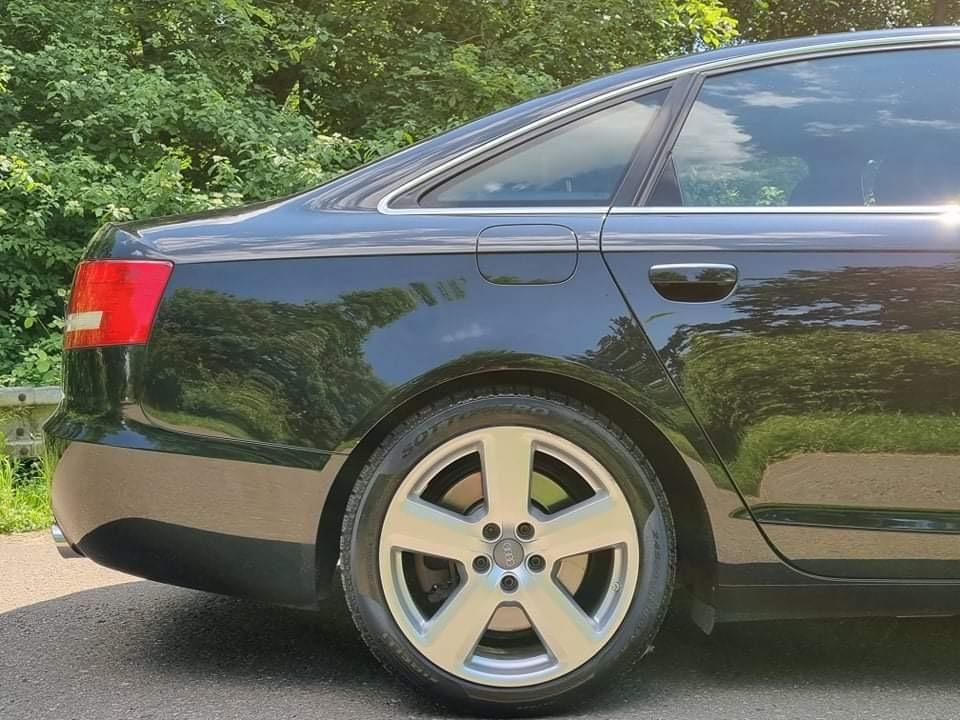 Audi A6 4.2 V8