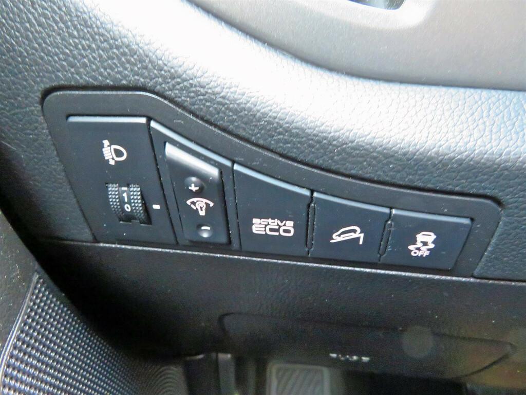 Kia Sportage  2.0 CRDi