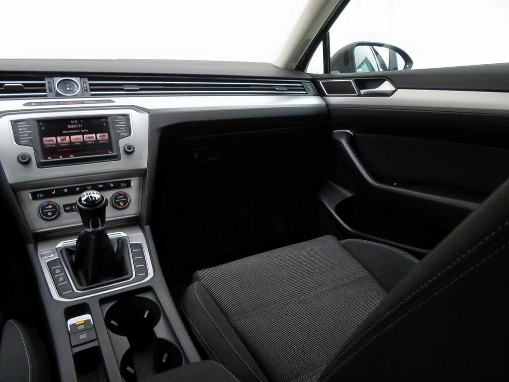 VW Passat Comfortline 2.0 TDI