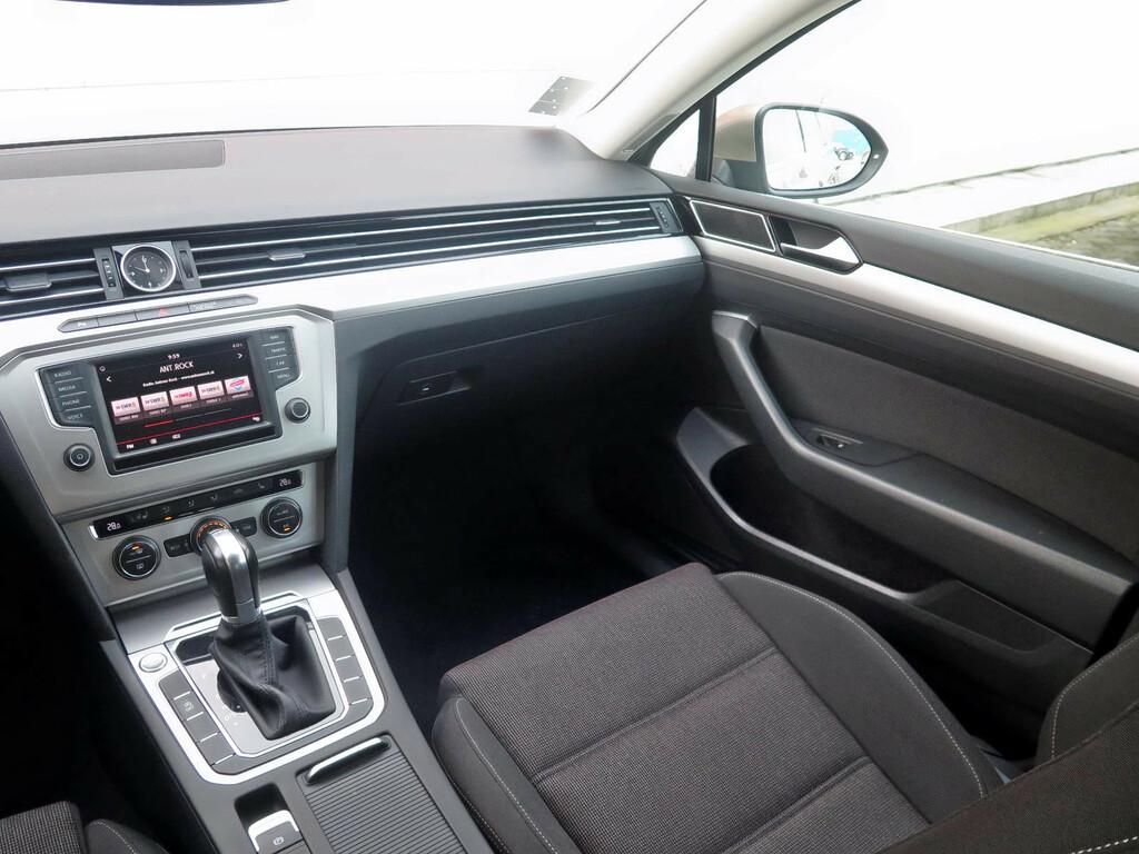 VW Passat Comfortline 2.0 TDI