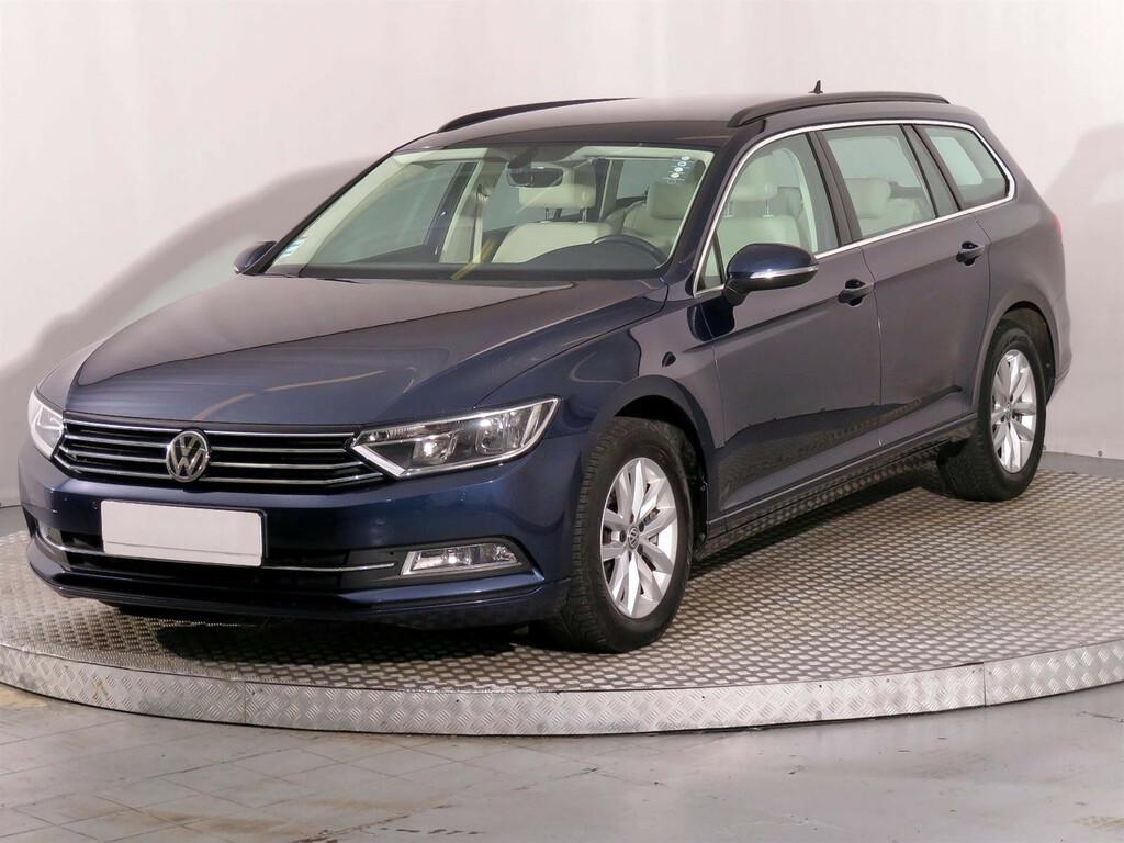 VW Passat  1.6 TDI