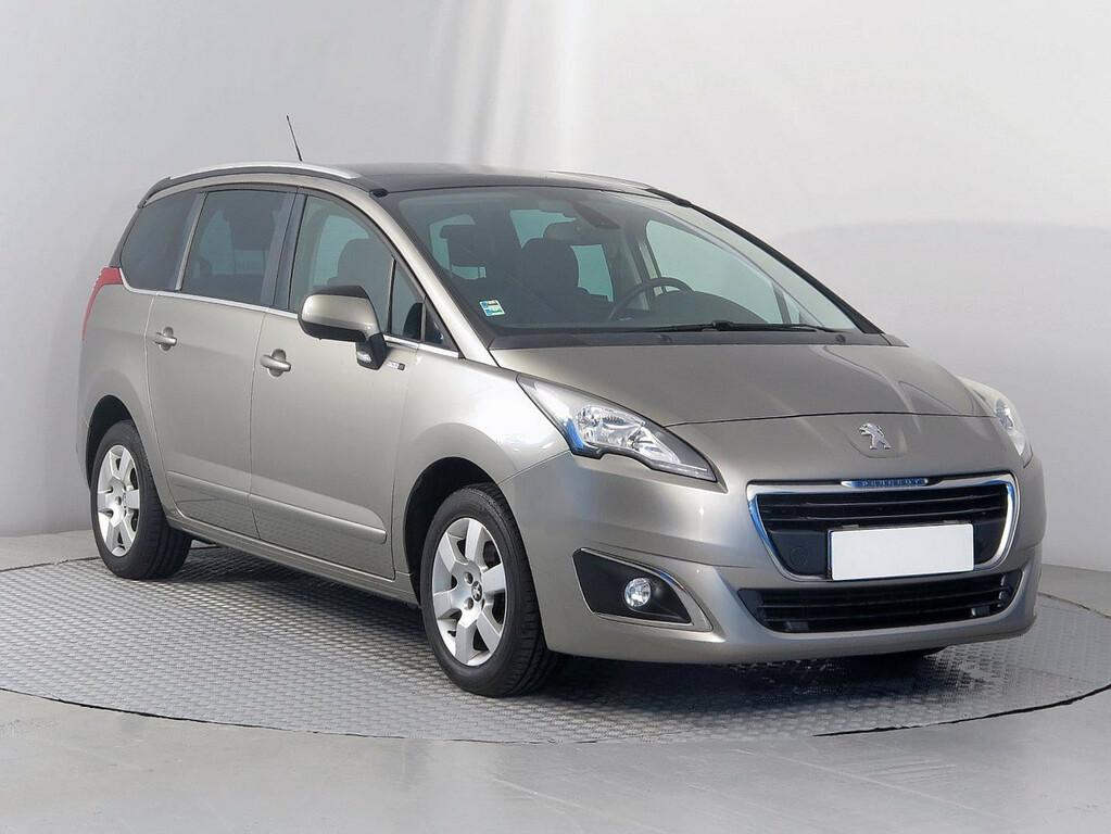 Peugeot 5008  1.6 HDi