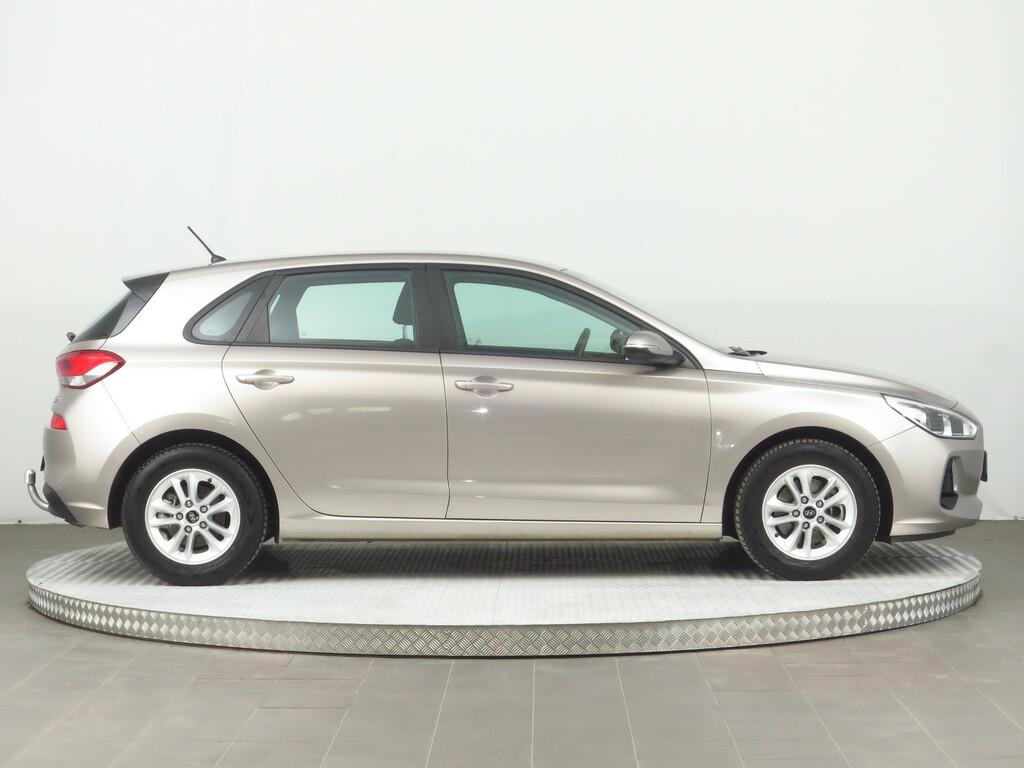 Hyundai i30  1.0 T-GDI