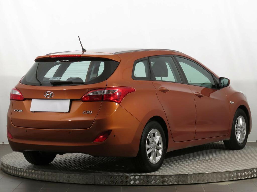 Hyundai i30 Trikolor Komfort 1.6 MPI