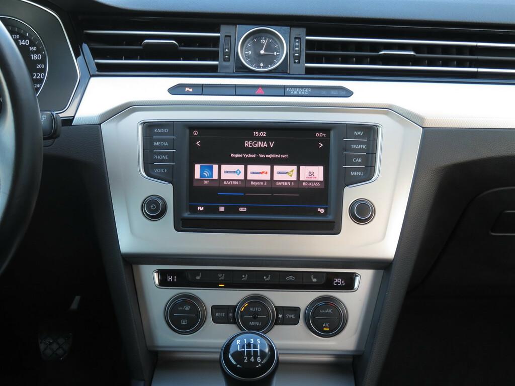 VW Passat Comfortline 2.0 TDI