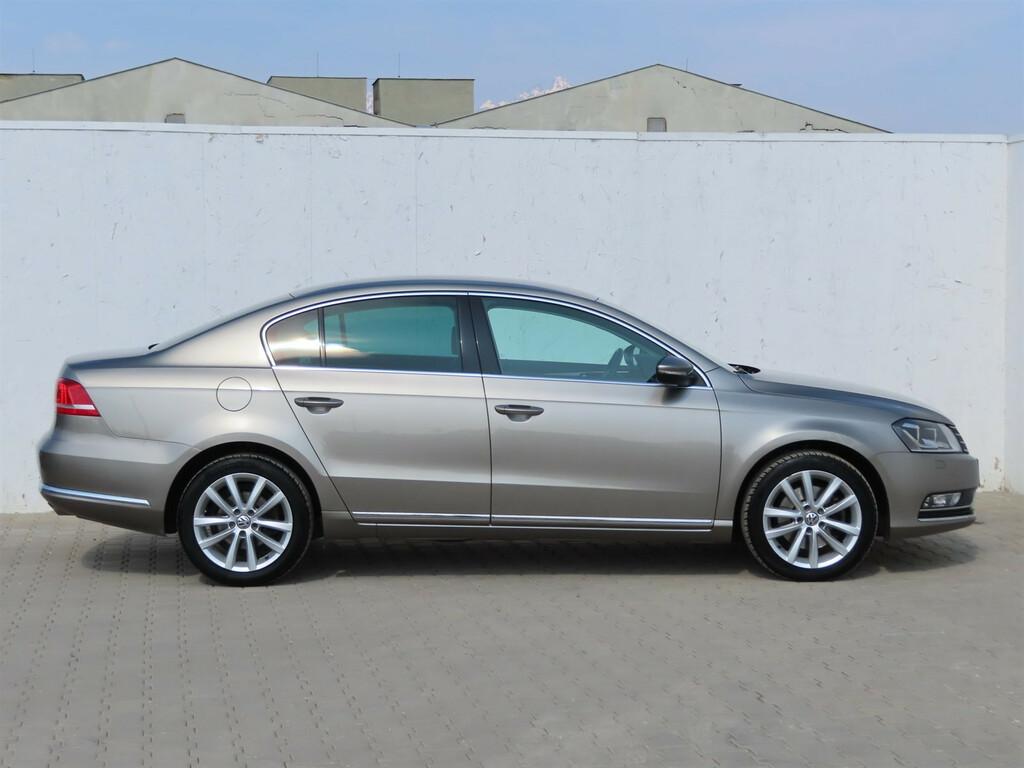 VW Passat  2.0 TDI