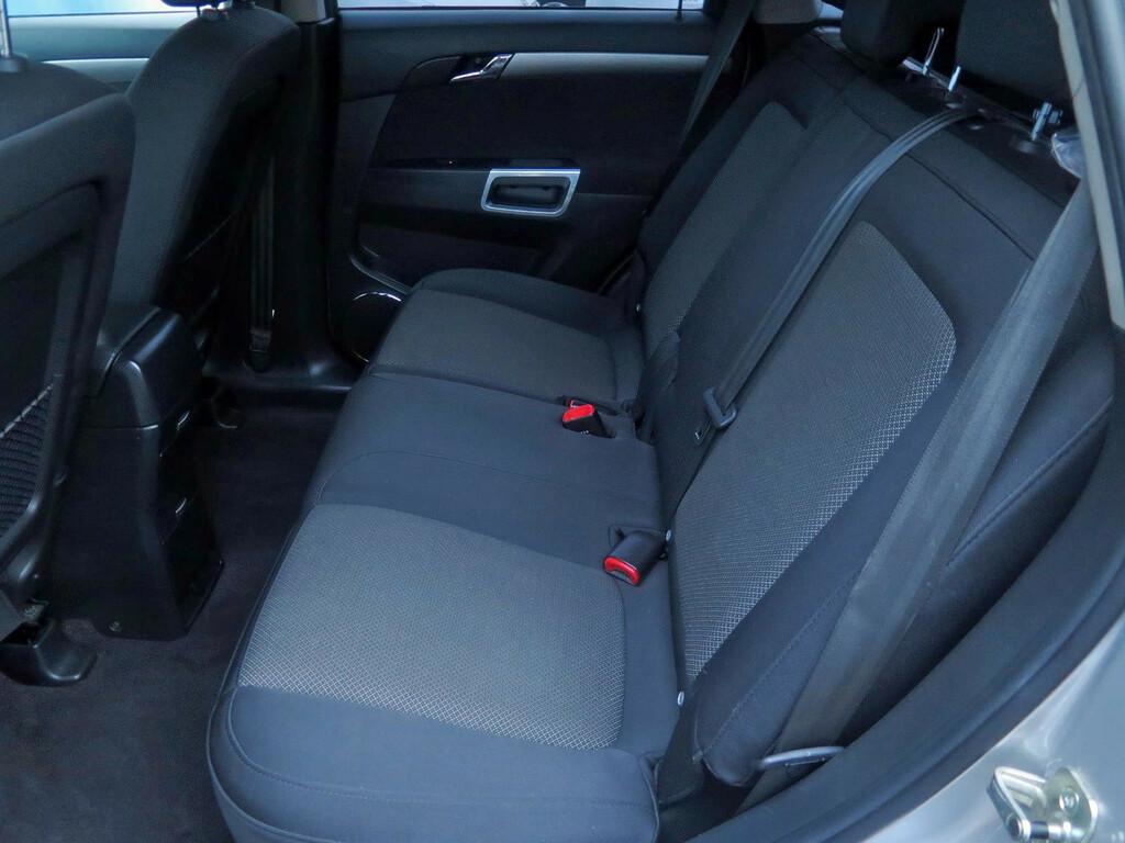 Opel Antara  2.4