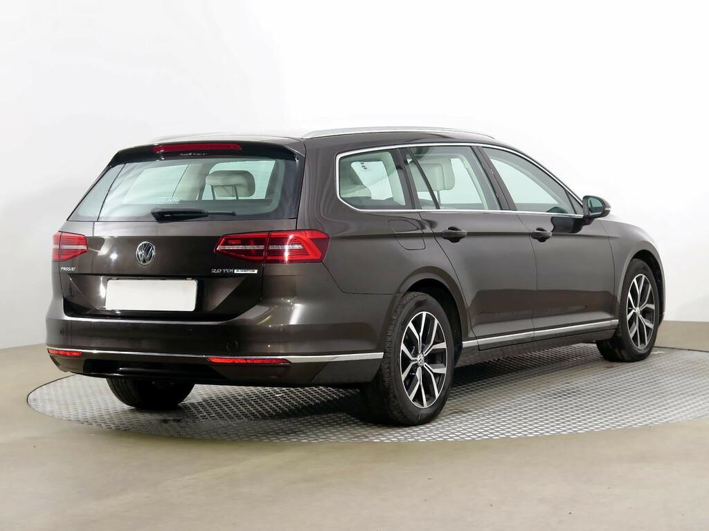 VW Passat Highline 2.0 TDI