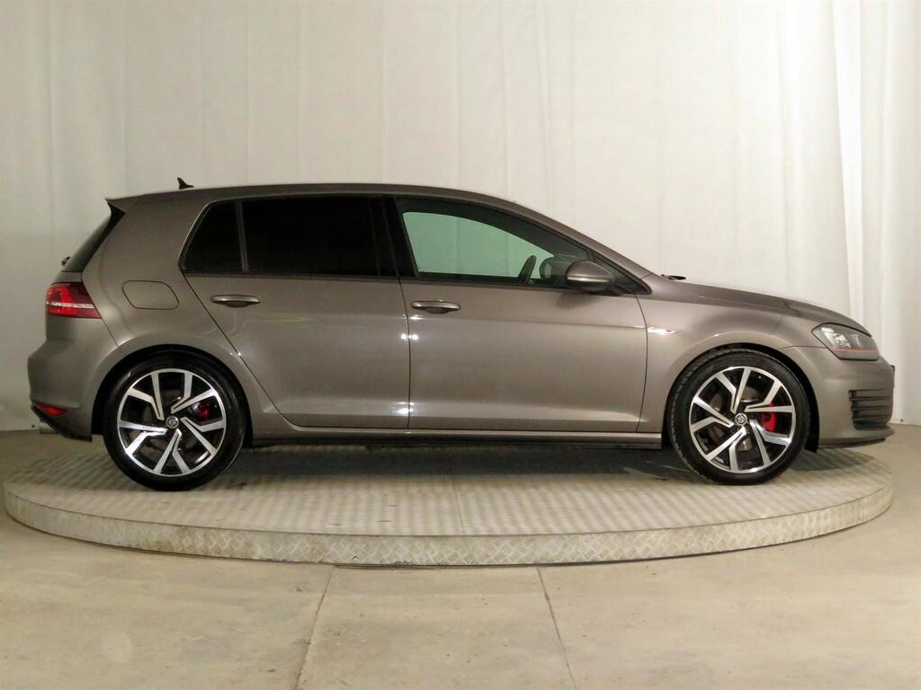 VW Golf  2.0 GTI