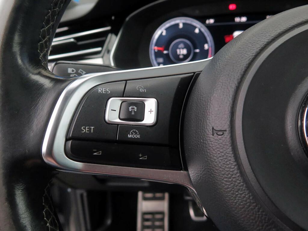 VW Passat Highline 1.6 TDI