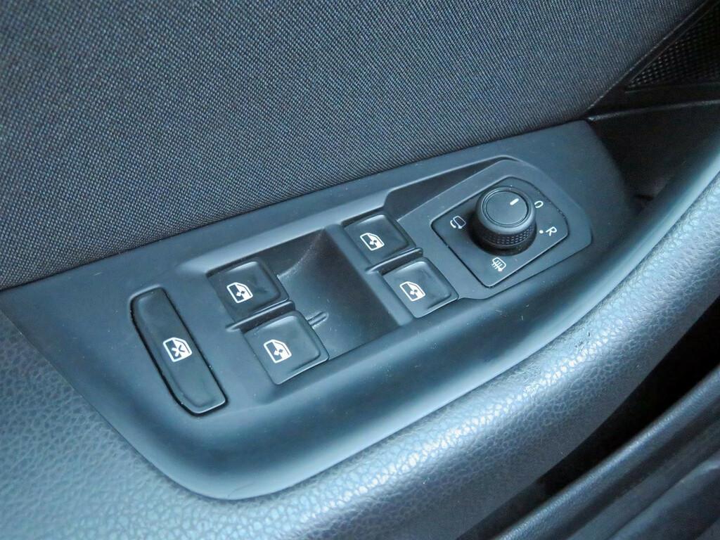 VW Passat Comfortline 2.0 TDI