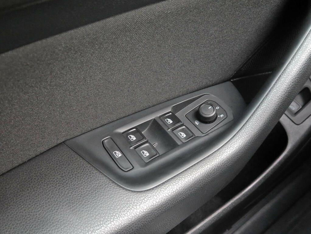 VW Passat Comfortline 2.0 TDI