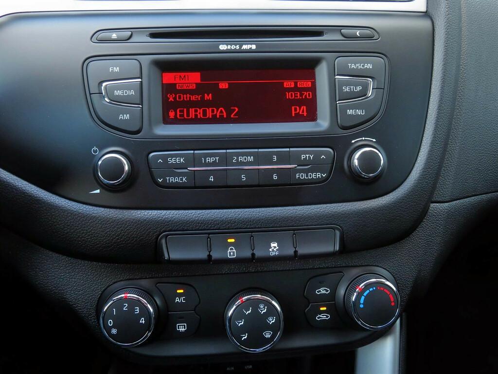 Kia Ceed  1.4 CVVT