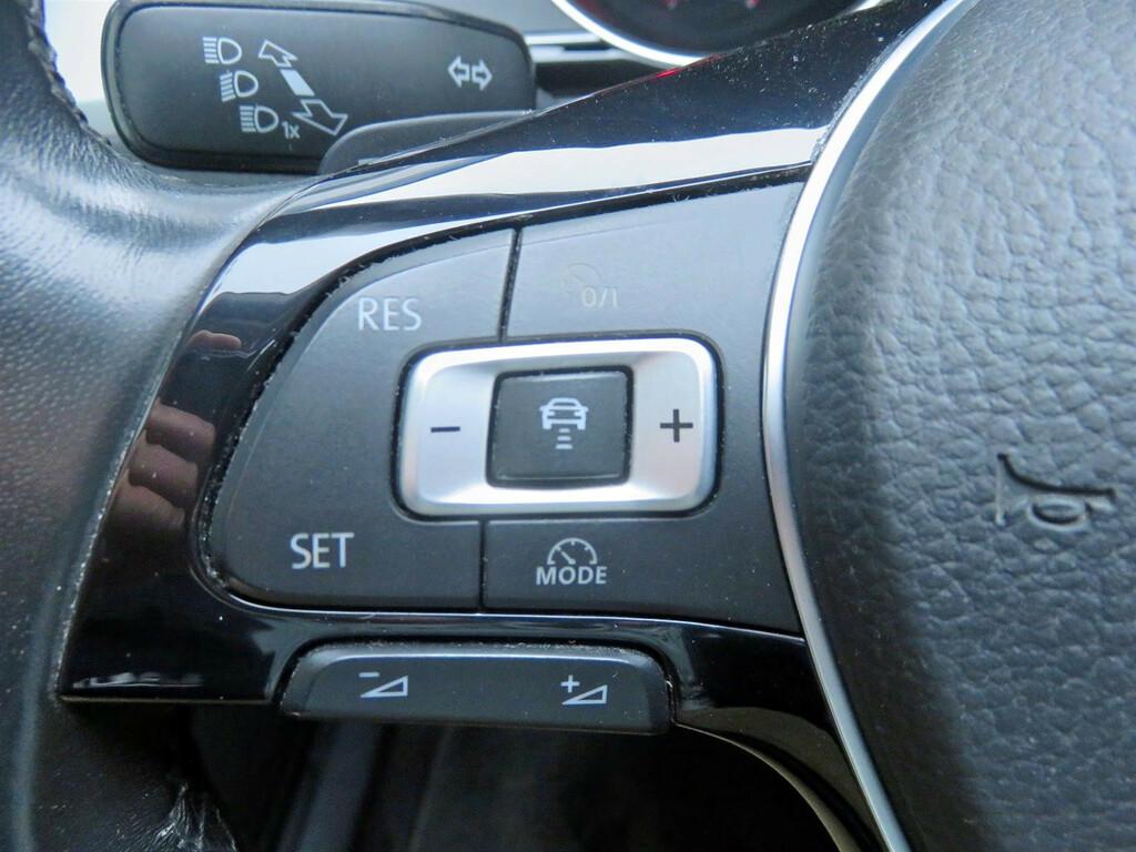 VW Passat Comfortline 2.0 TDI