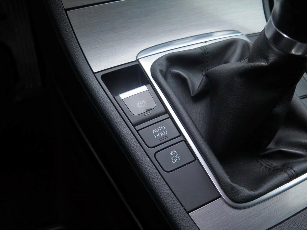 VW Passat Comfortline 2.0 TDI