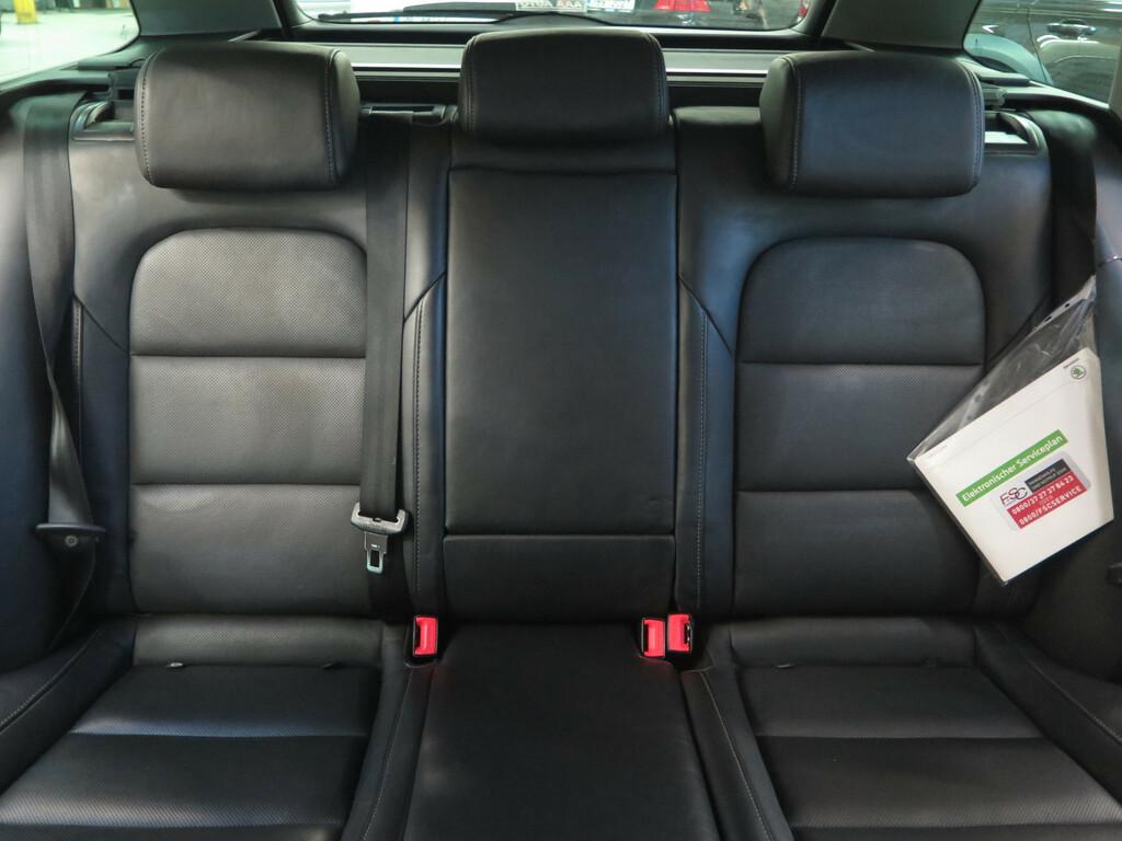 Skoda Superb Elegance 2.0 TDI