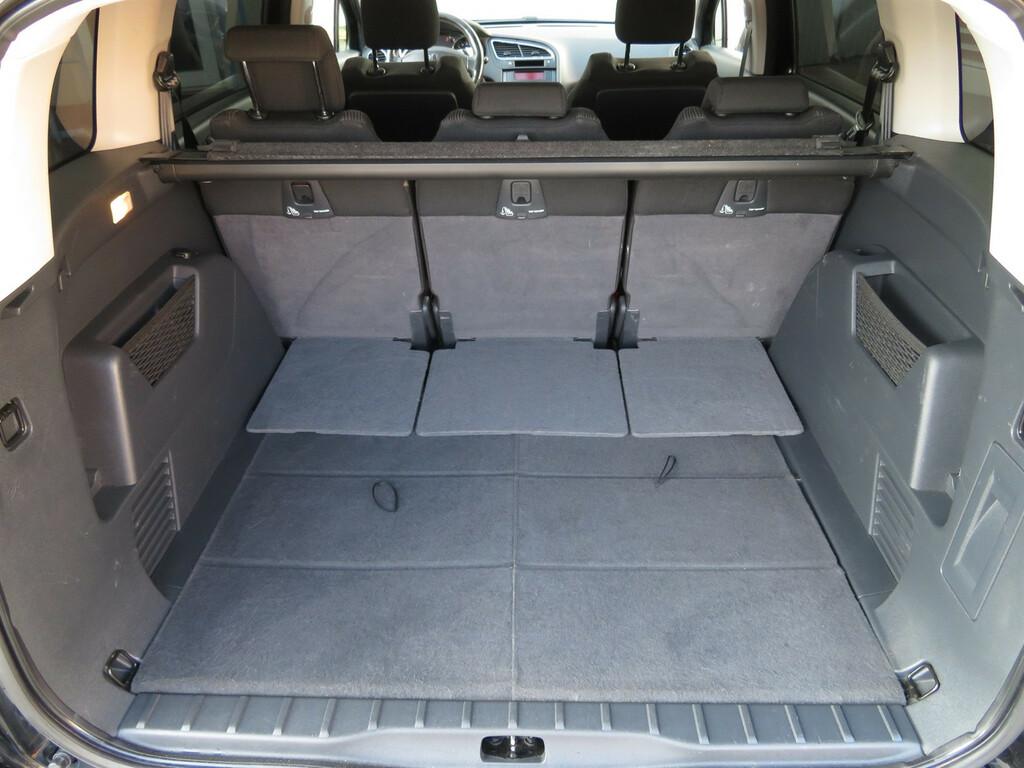 Peugeot 5008  1.6 HDi